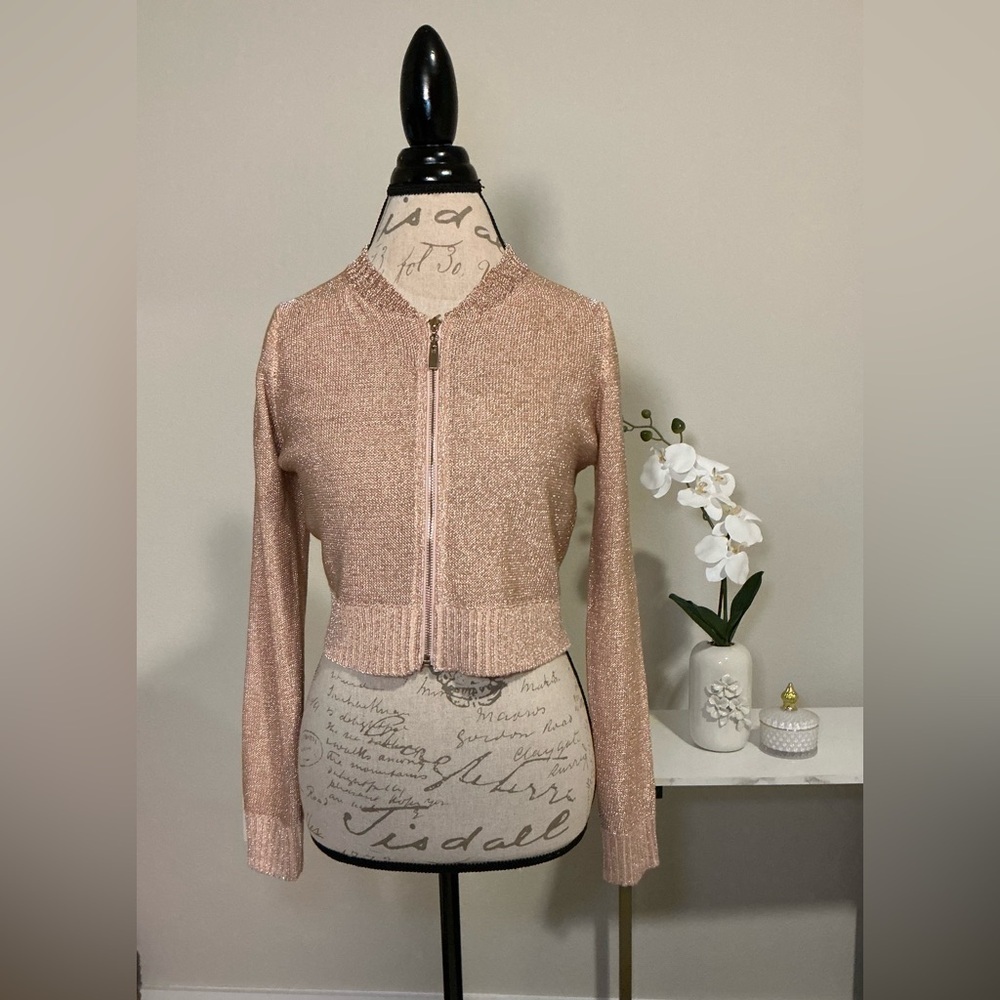Naked wardrobe Women's Metallic Pink Cropped sweater